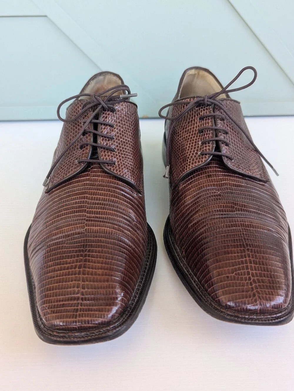 Belvedere Men's Brown Lizard-Texture Lace-Up Derby Shoes